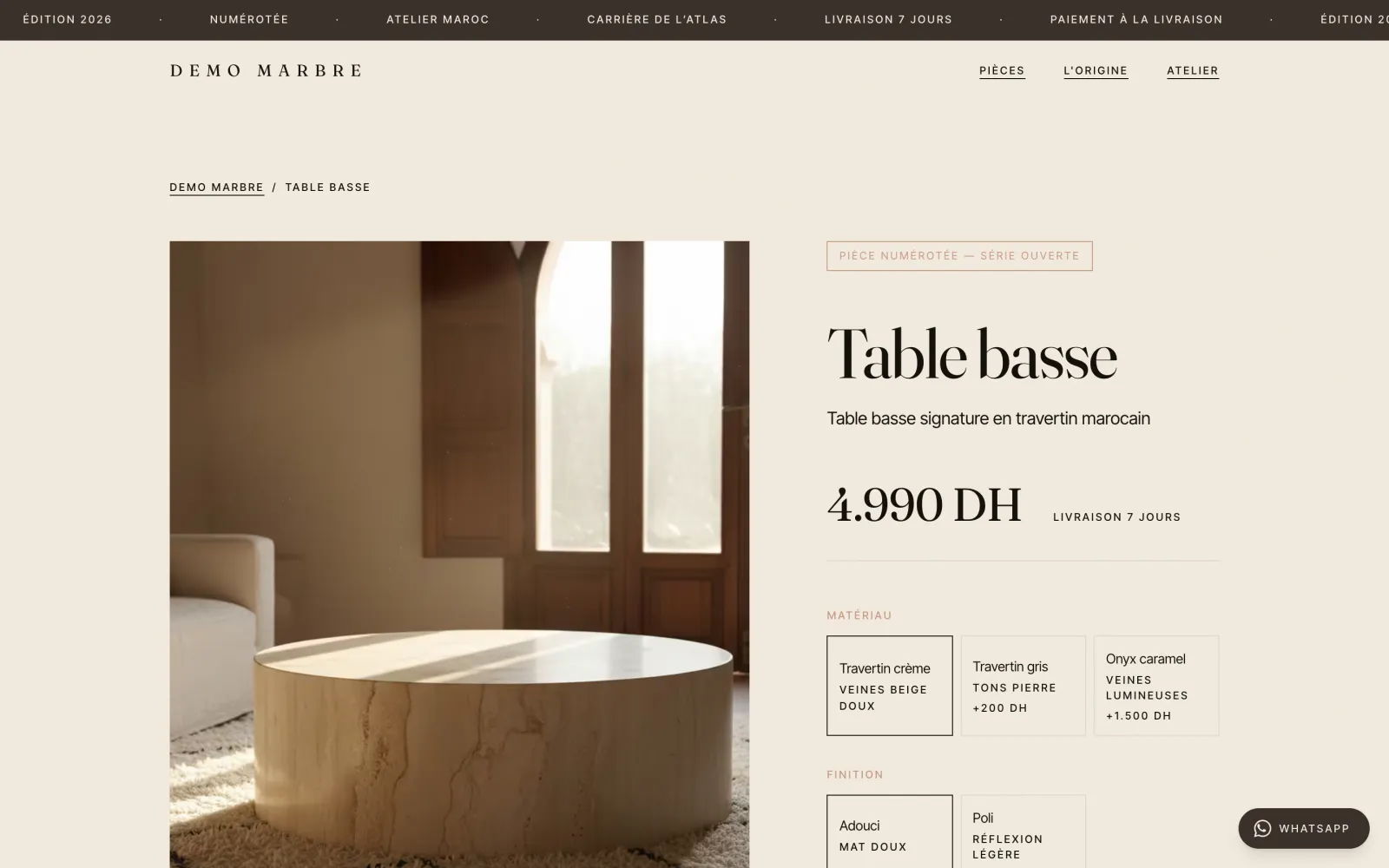 A product page, demo data: photo, name, price, delivery time and the material variants, with the cash-on-delivery banner at the top.